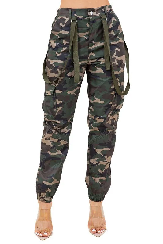 TEEK - SUSPENDER CAMO CARGO PANTS